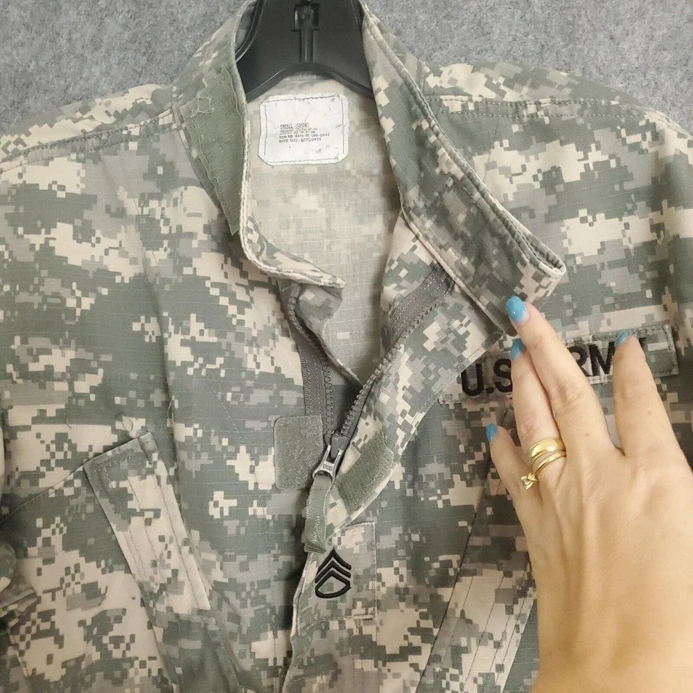 US Army Jacket Mens S Long Digital Camo Coat Combat Jacket Full Zip Size Small